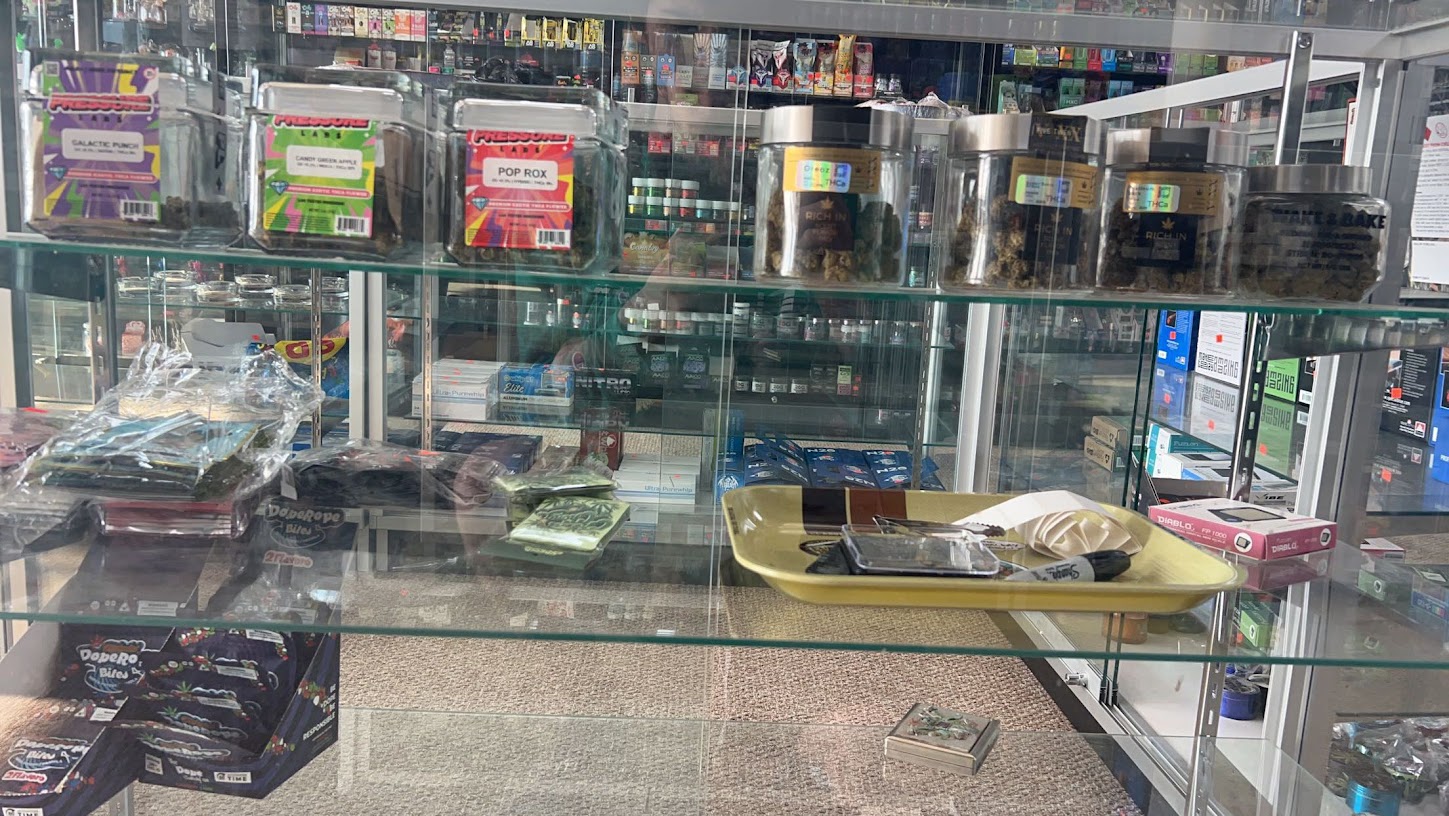 Store photo